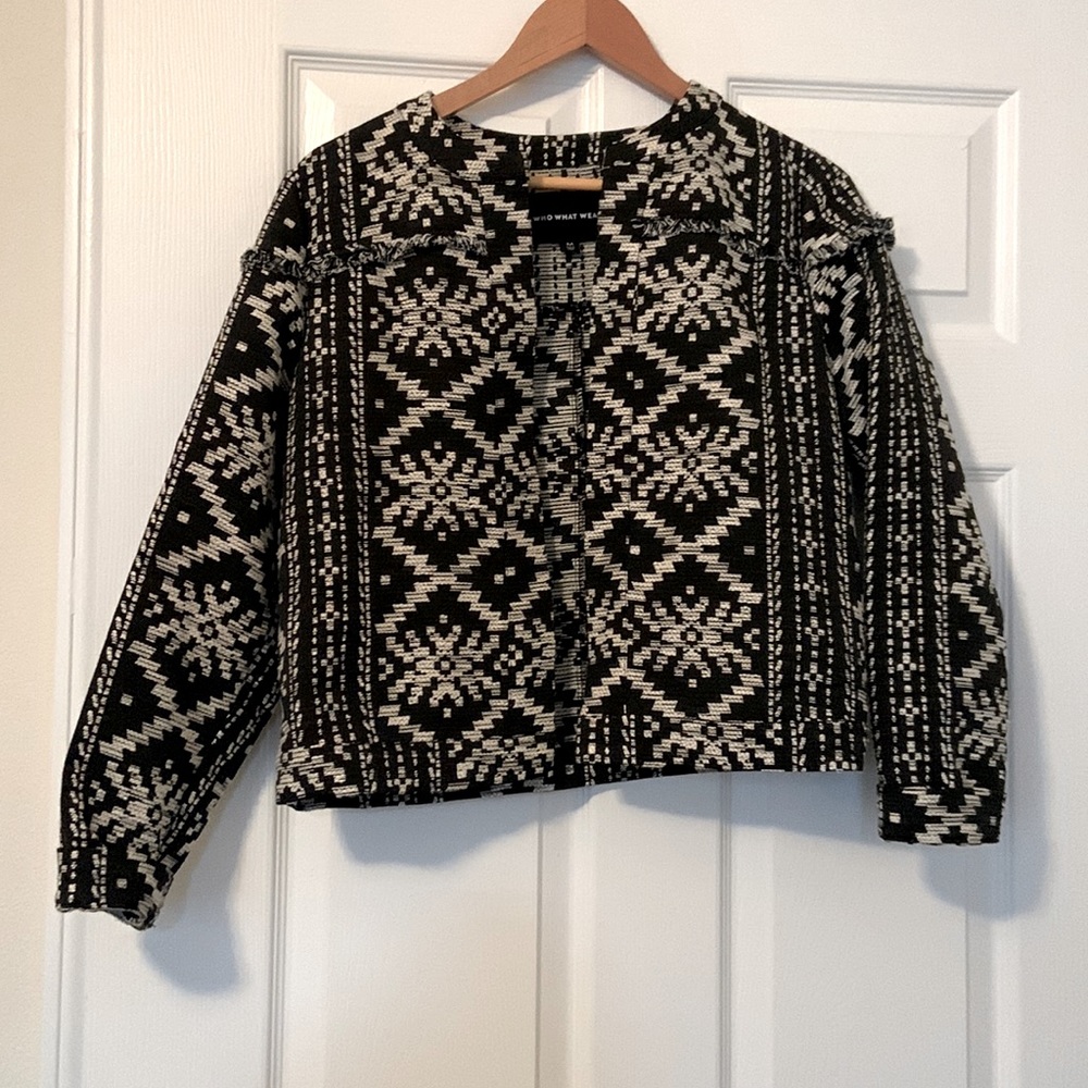 Structured Modern Carpet Jacket